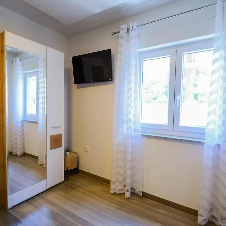 Apartment Grey&Yellow Zadar Exterior photo